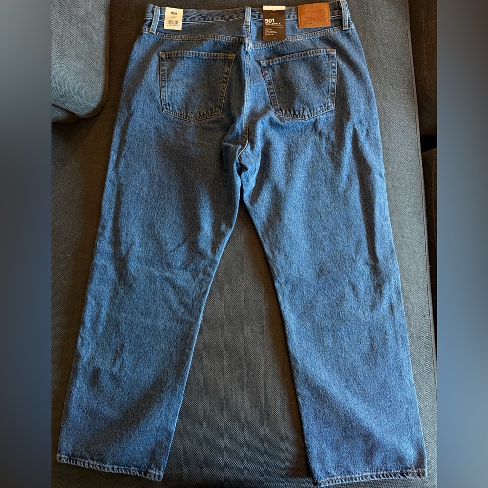 Levi’s 501 90’s Ankle Jeans | Size 34x27 - Picture 5 of 6